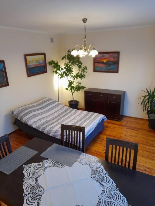 Bronowice- Parter Domu Apartment คราคูฟ ภายนอก รูปภาพ